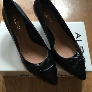 Aldo bow pump
